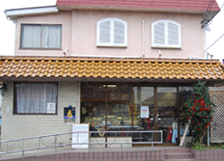 エーデルワイス洋菓子店