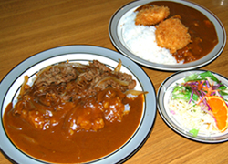 カレーハウス とんとん