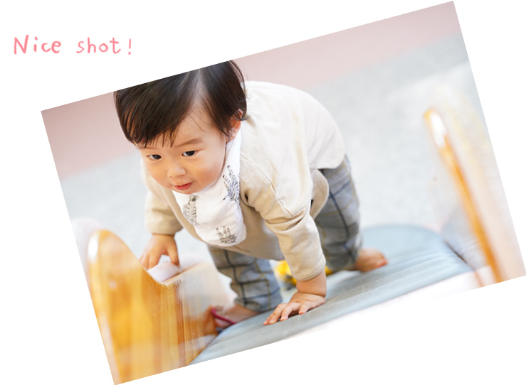 Nice shot!滑り台を登る子ども